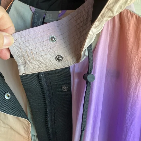 Sweaty Betty NWT Jet Longline Lightweight Boho Ombré Midi Nylon Jacket medium - Picture 13 of 16